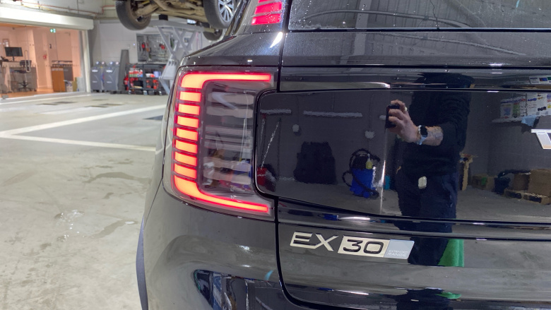 Volvo EX30 200kW SM Extended Range Ultra 69kWh 5dr Auto Electric Estate